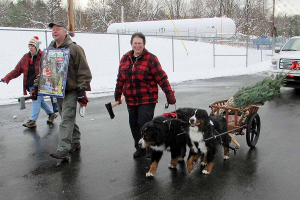 Cory, Tressy and Lynn with Bentley and Molly
