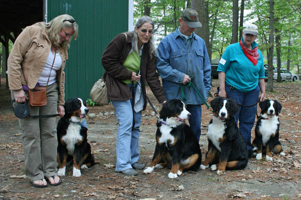 Sunee, Attie, Tenney and Balsam
Family Re-Union BMDCNV Fun Day 052211
