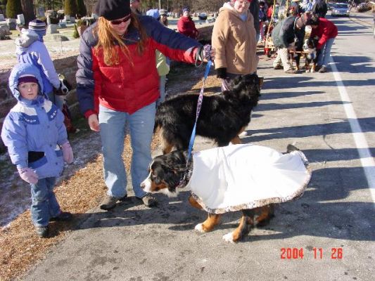 Darcy and Jessica Mangen with Trista
